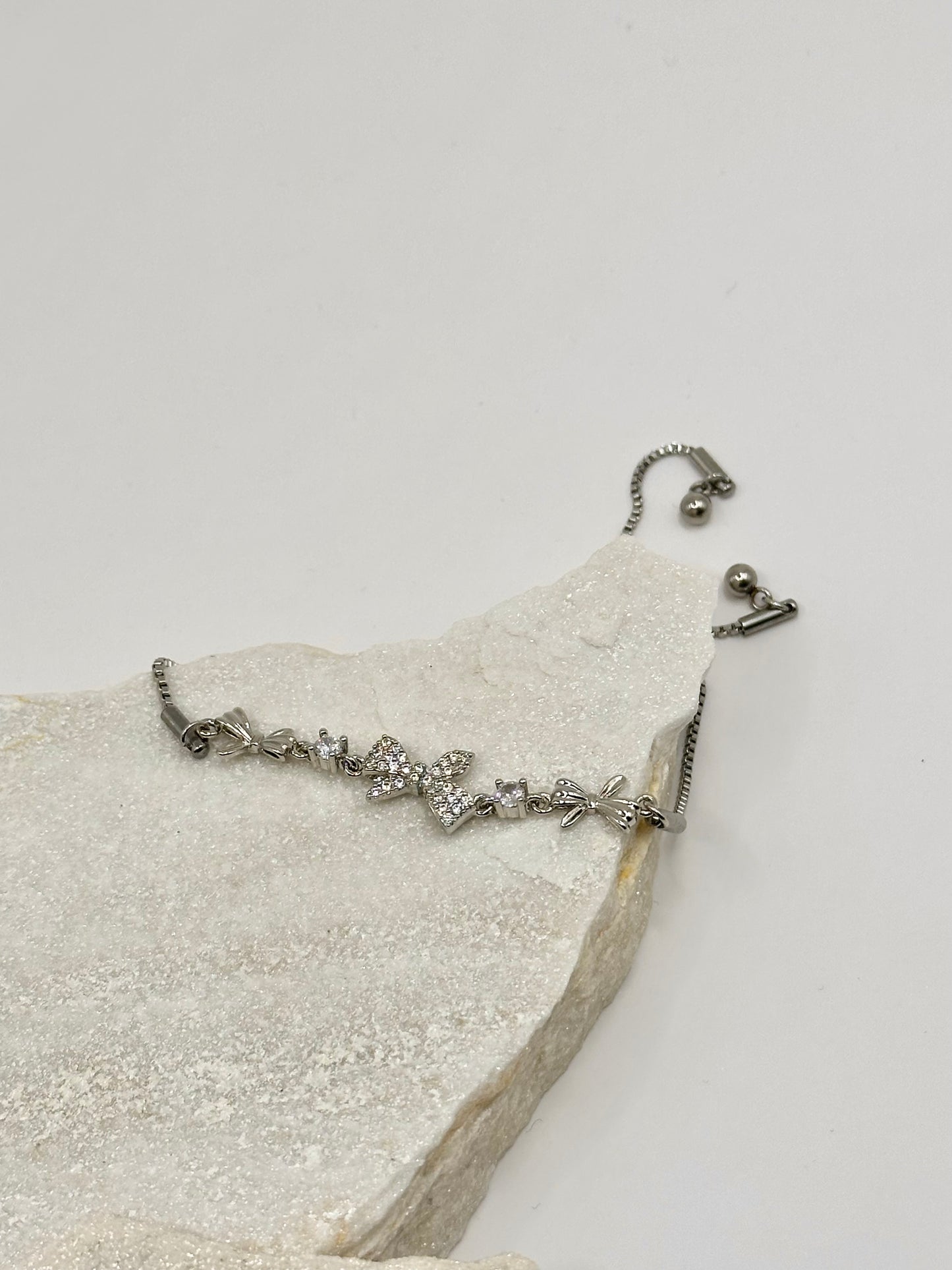 BOW GLITTER BRACELET SILBER