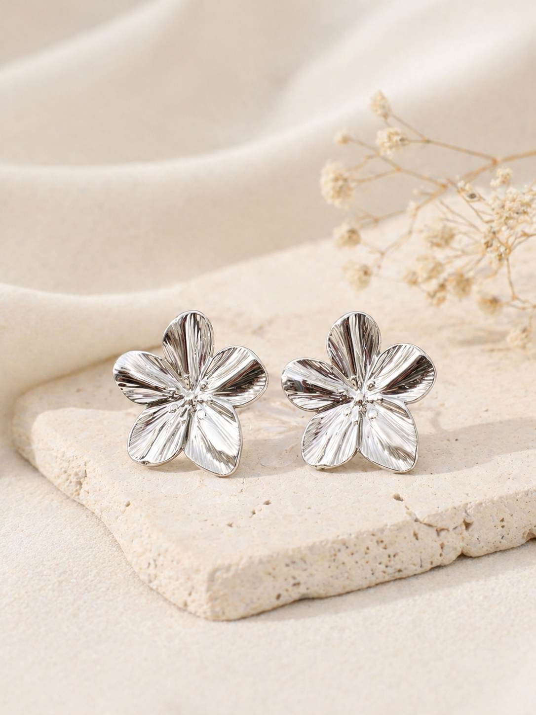„FLOWER“ EARRINGS SILBER