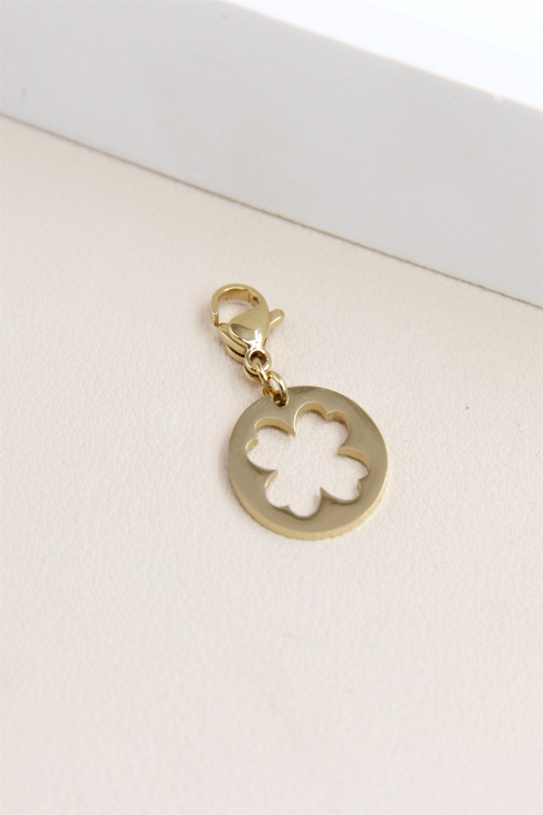 CUT OUT LEAF CHARM