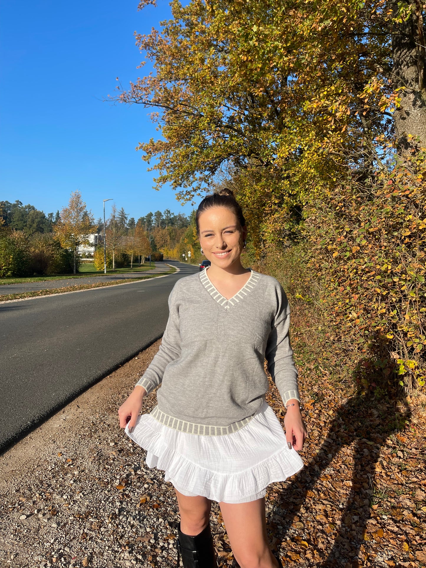 SKIRT "PLUSH" mit Rüschen