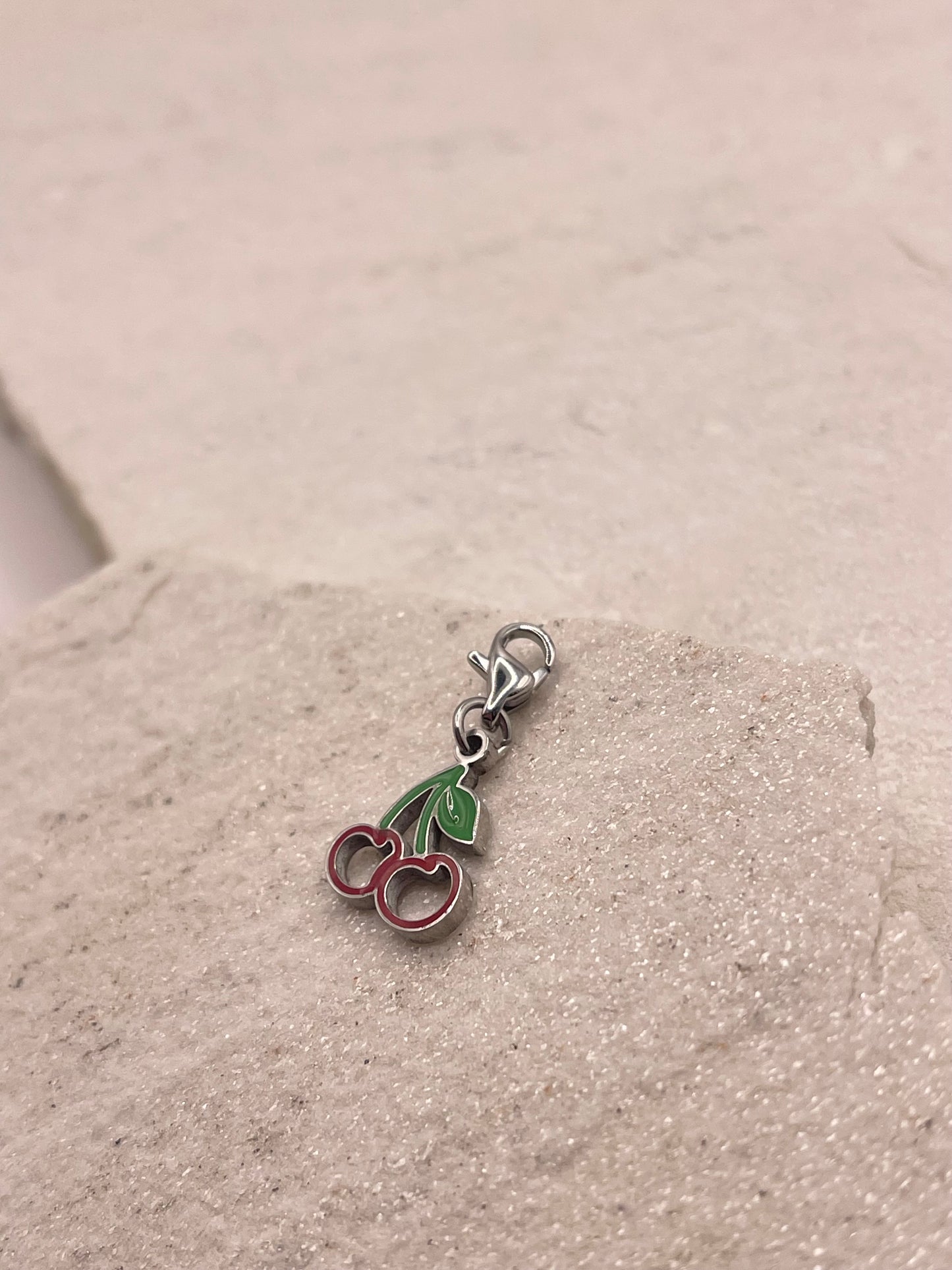 SWEET CHERRY CHARM