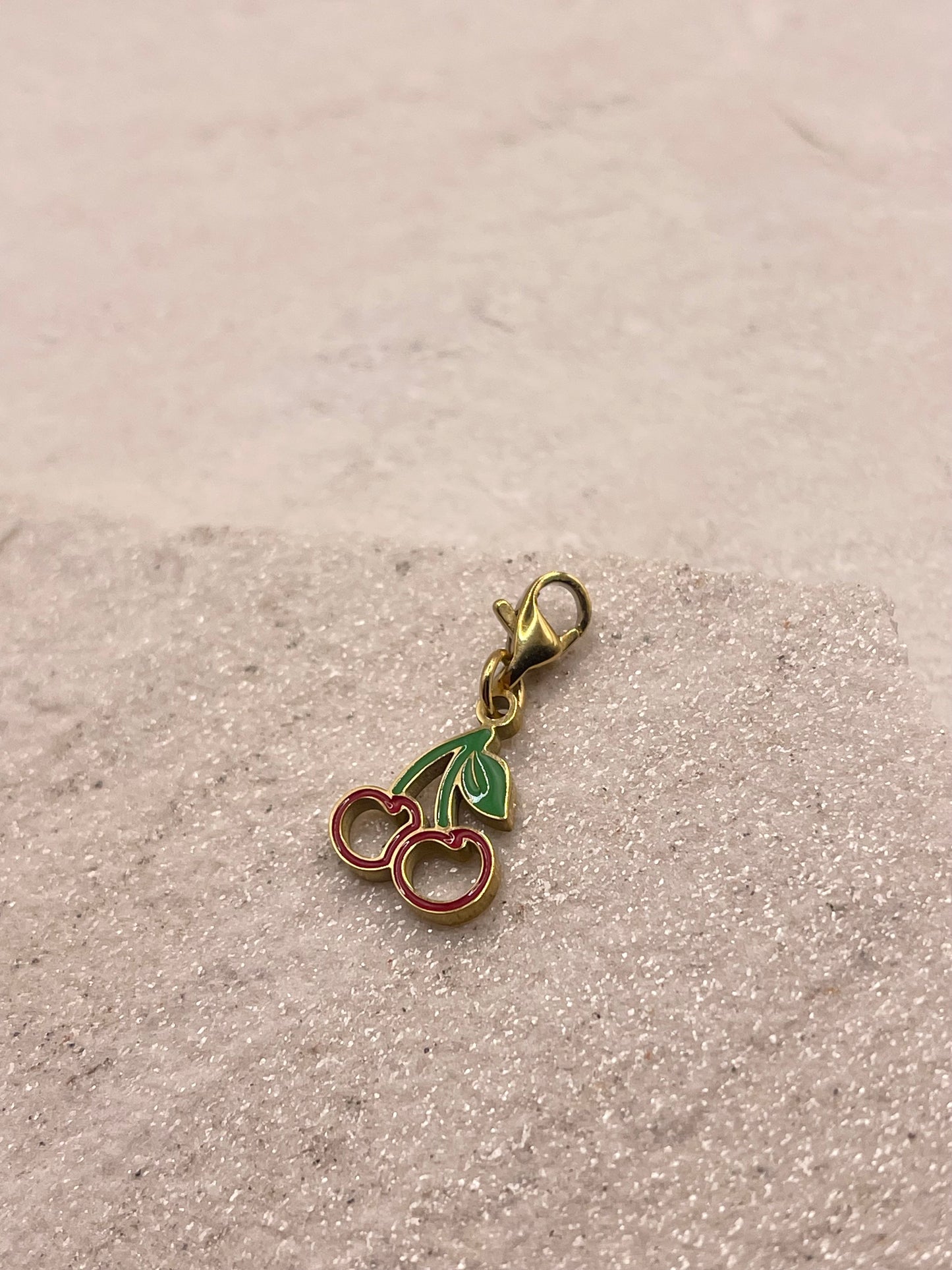 SWEET CHERRY CHARM GOLD