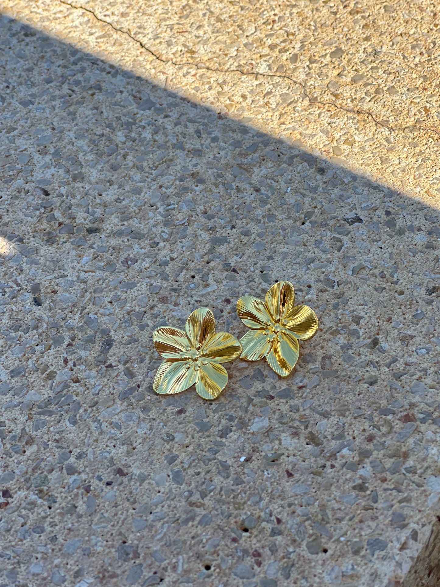 „FLOWER“ EARRINGS