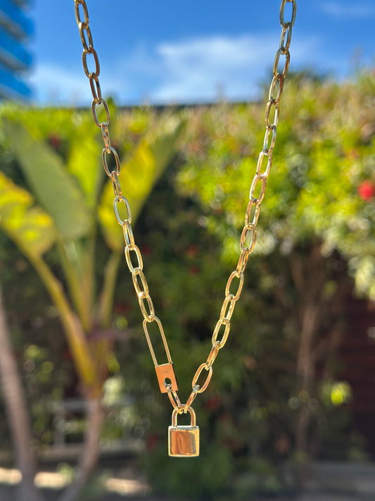 TOGETHER NECKLACE