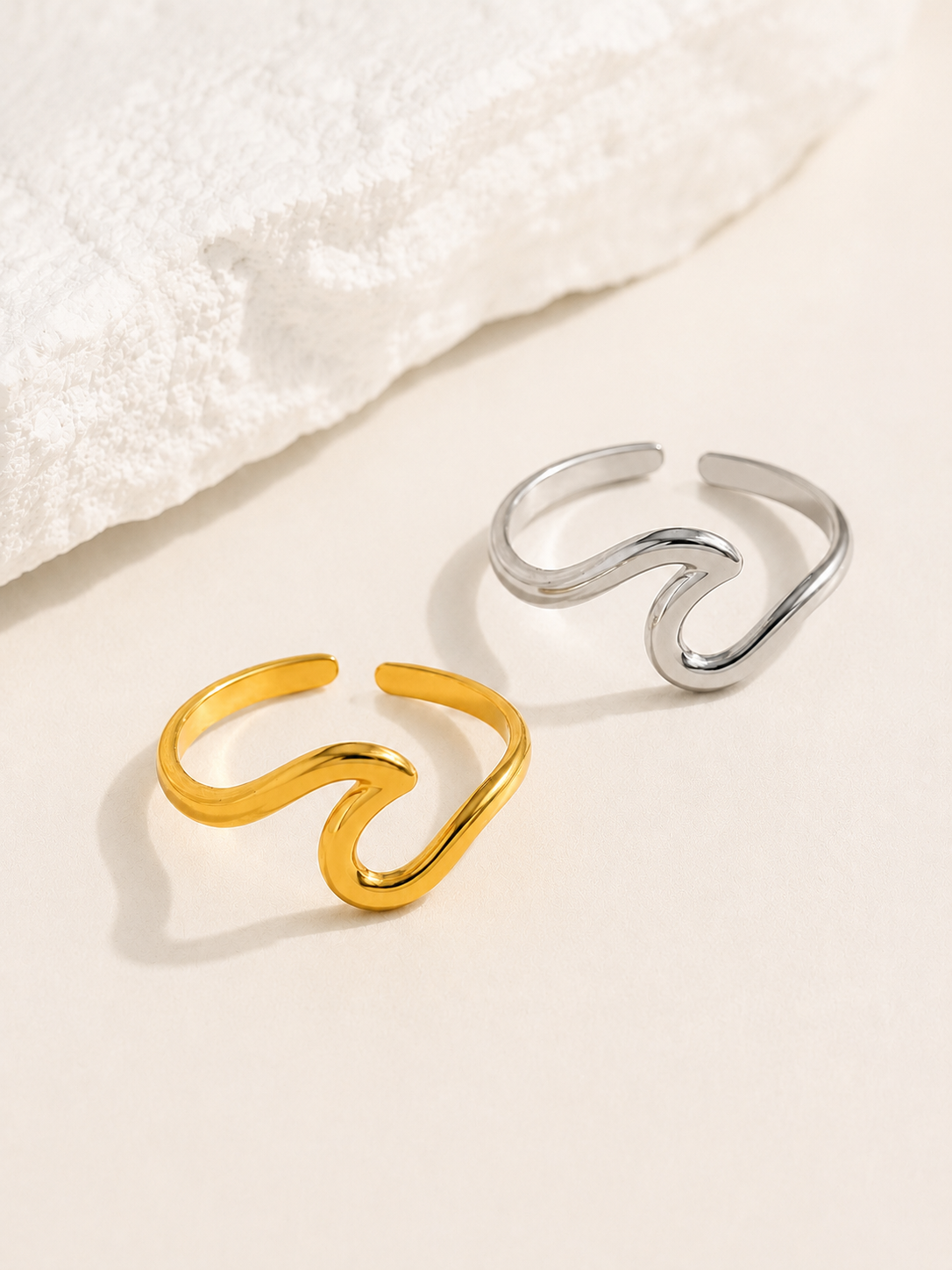 „OCEAN WAVE“ RING