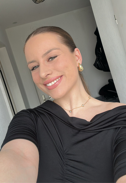 GLAM NECKLACE
