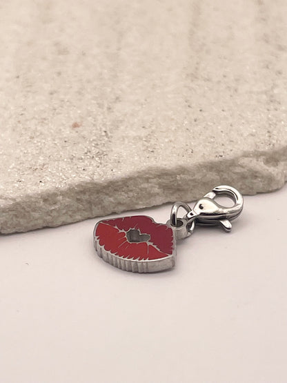 KISS CHARM SILBER