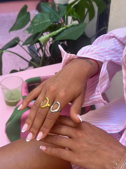 „OVAL“ RING