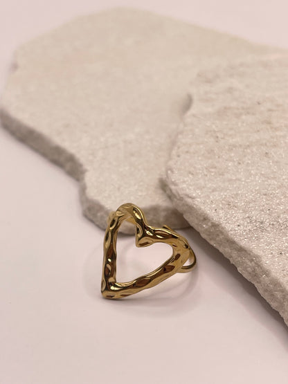 LOVE RING