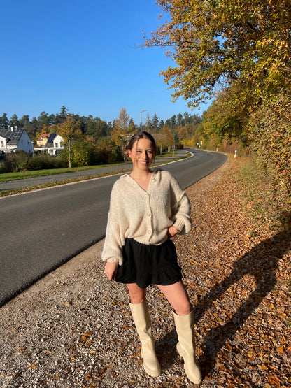 SKIRT "PLUSH" mit Rüschen